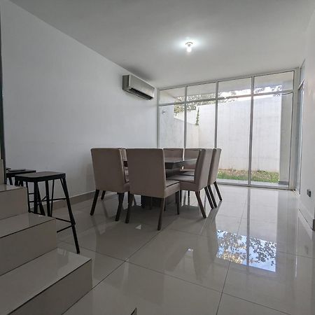 Villa Mansion Cumbres Vista Panoramica Monterrey Extérieur photo
